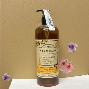 Honeysuckle Body Wash w/Olive & Argan Oils-25.36 fl oz